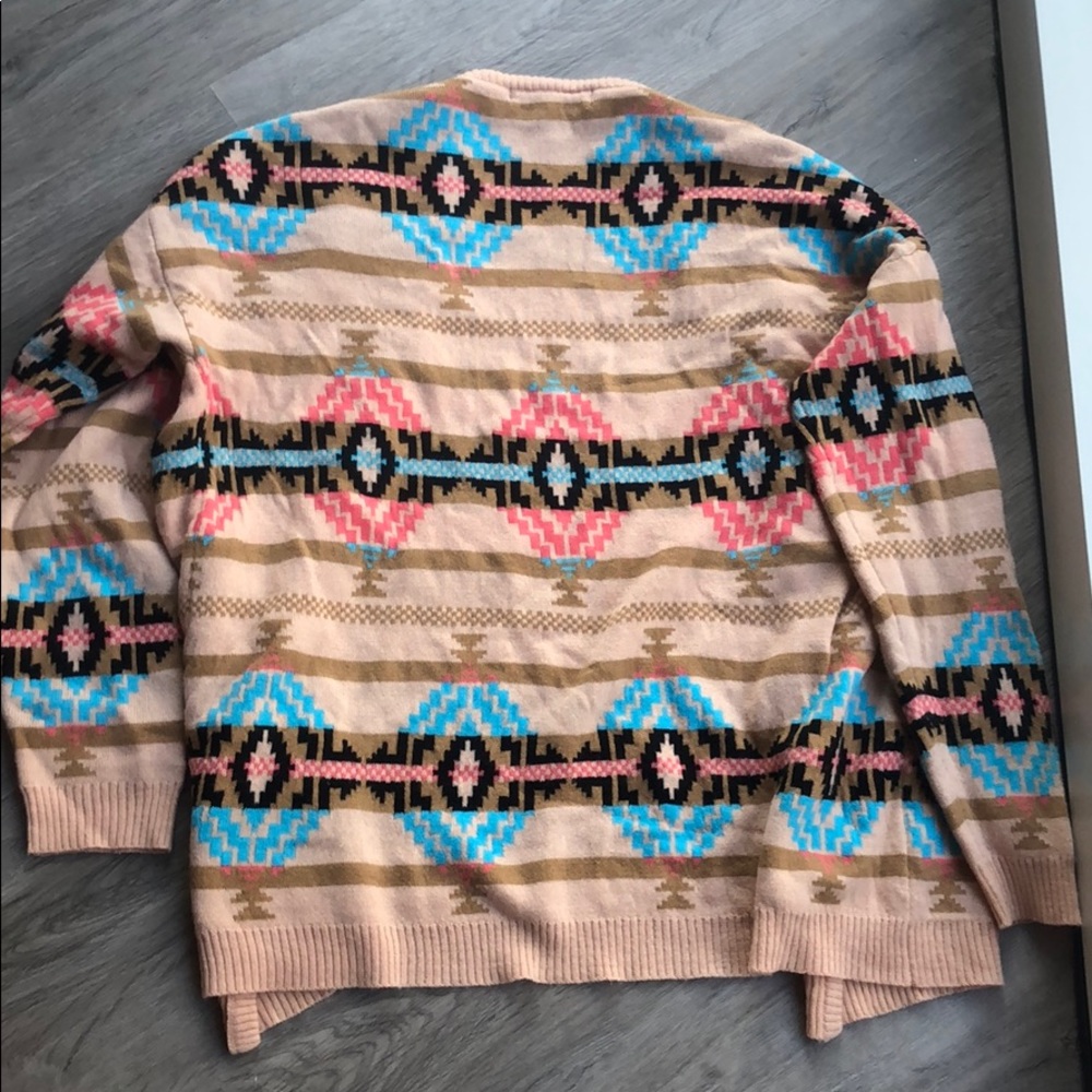 Multicolor aztec print cardigan - Picture 2 of 3